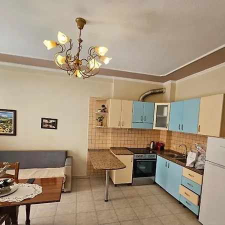 Pina's Seaside Apartmán Durrës