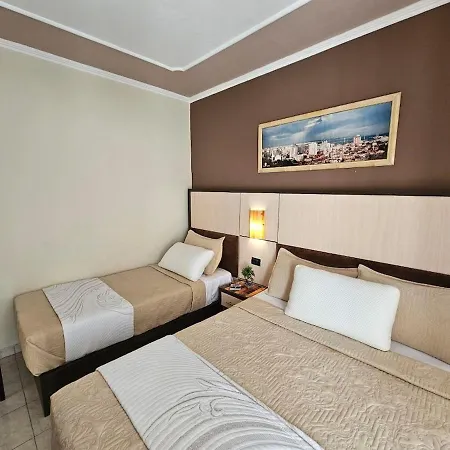 Pina's Seaside Apartment